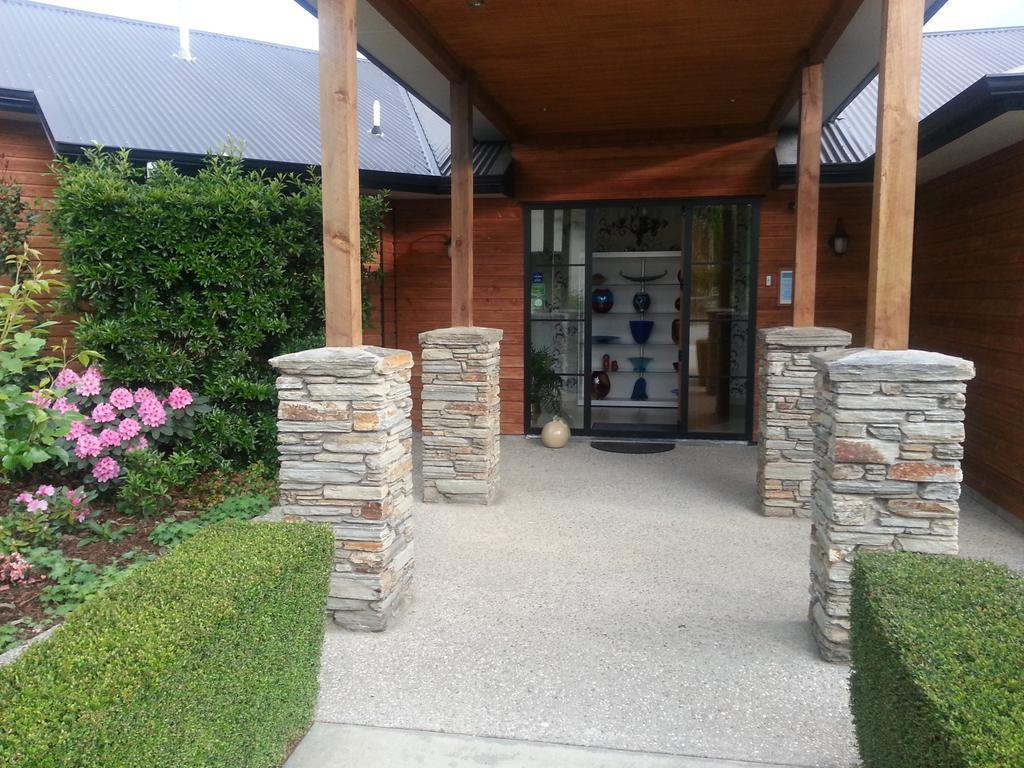 Wanaka Alpine Lodge Εξωτερικό φωτογραφία