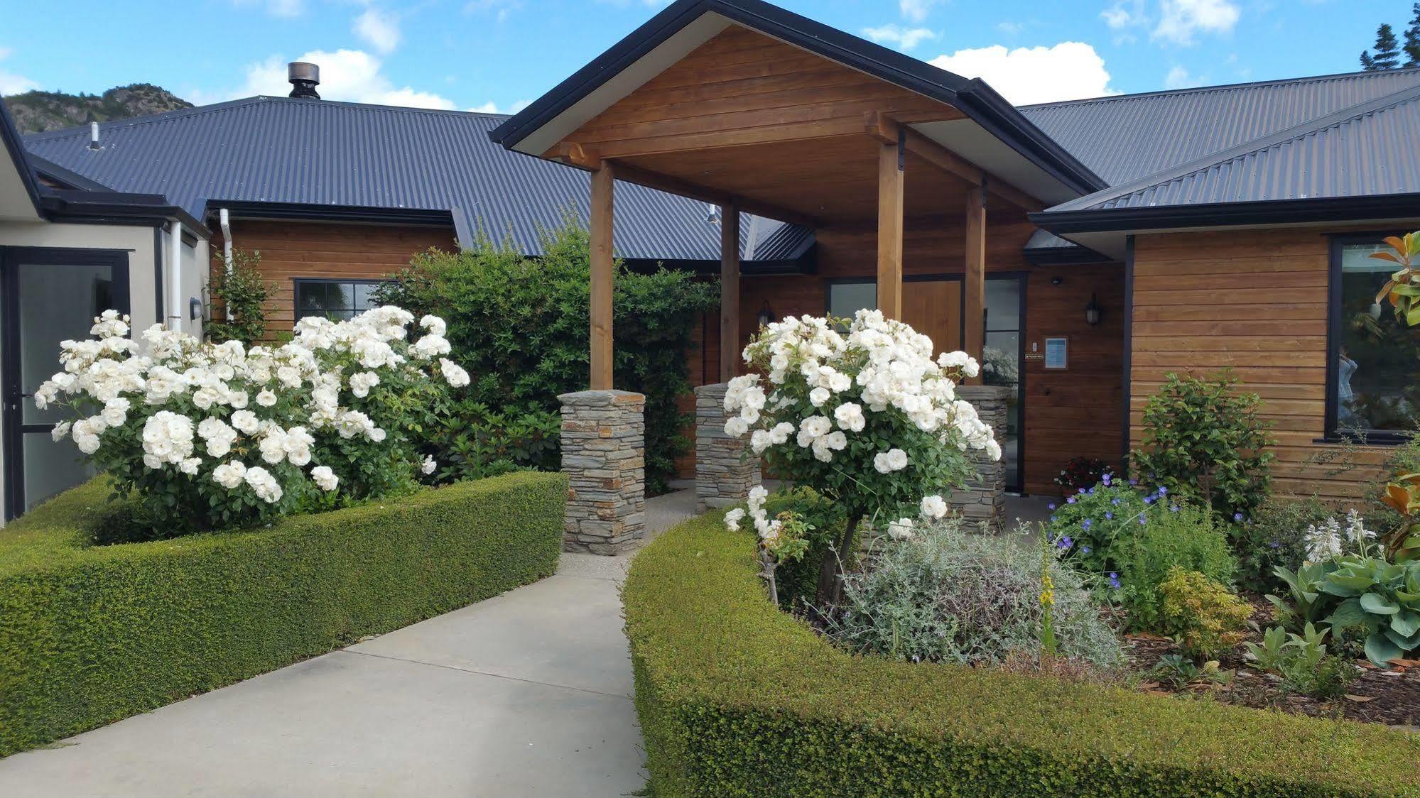 Wanaka Alpine Lodge Εξωτερικό φωτογραφία