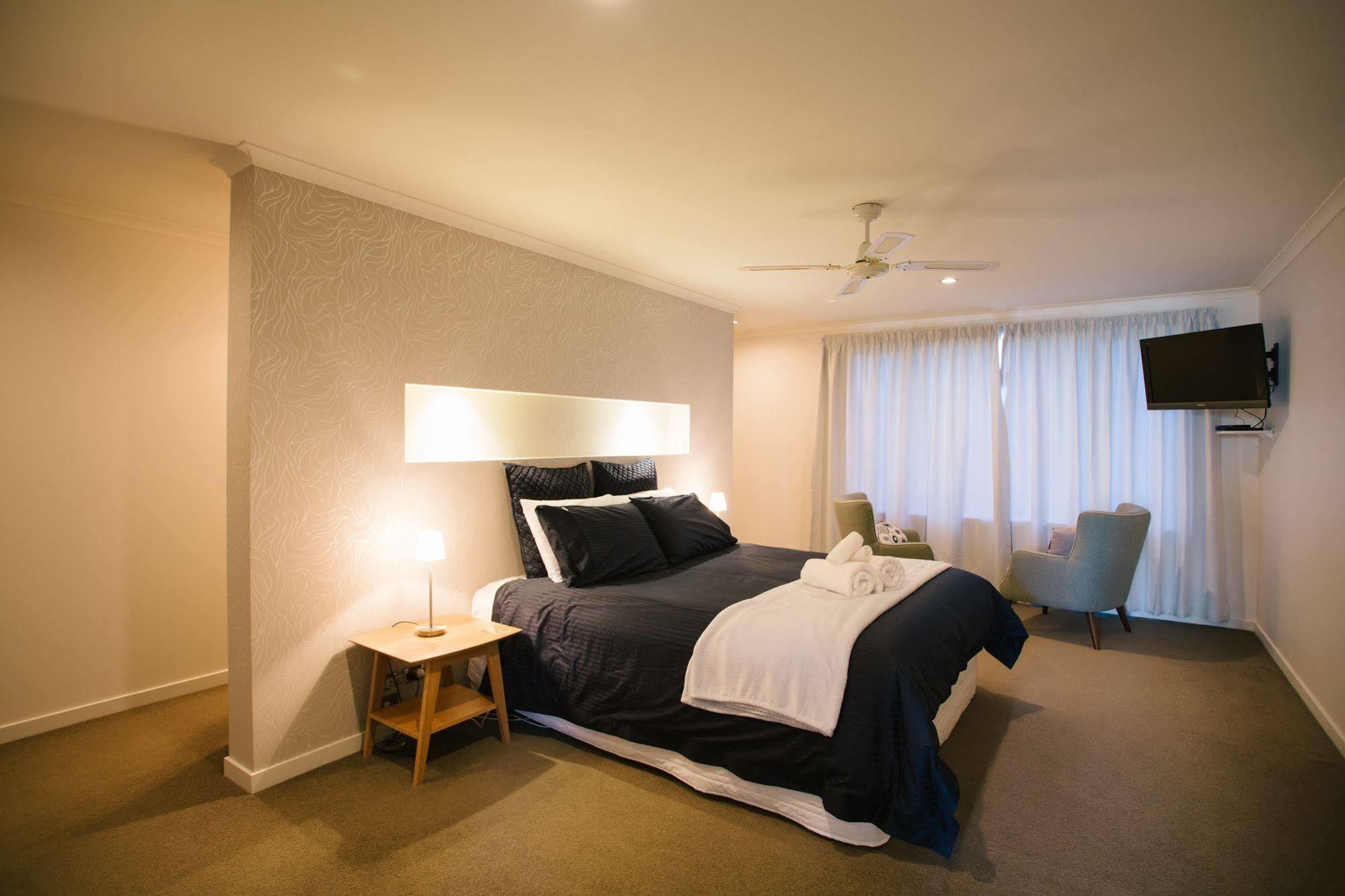 Wanaka Alpine Lodge Εξωτερικό φωτογραφία