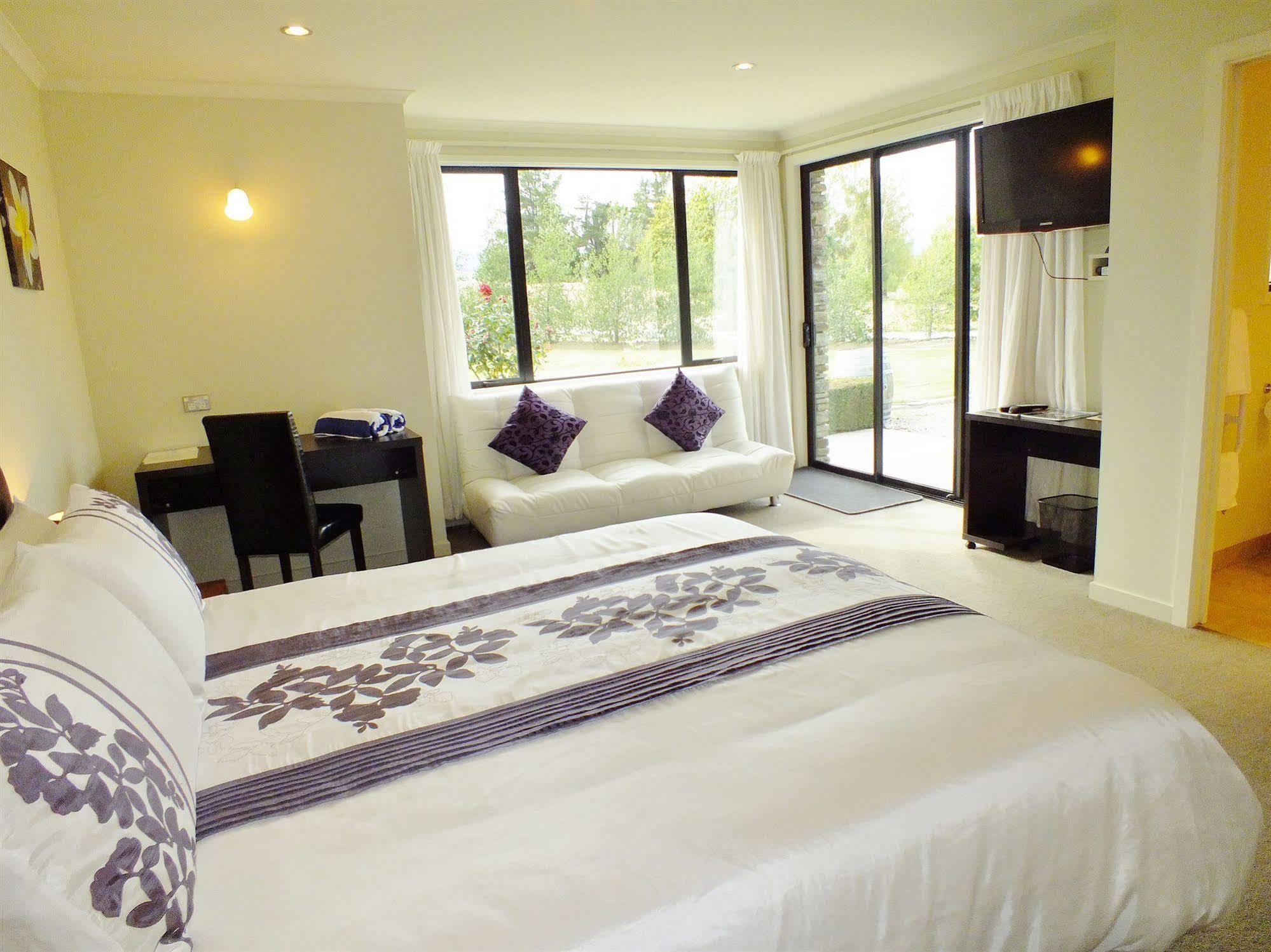 Wanaka Alpine Lodge Εξωτερικό φωτογραφία