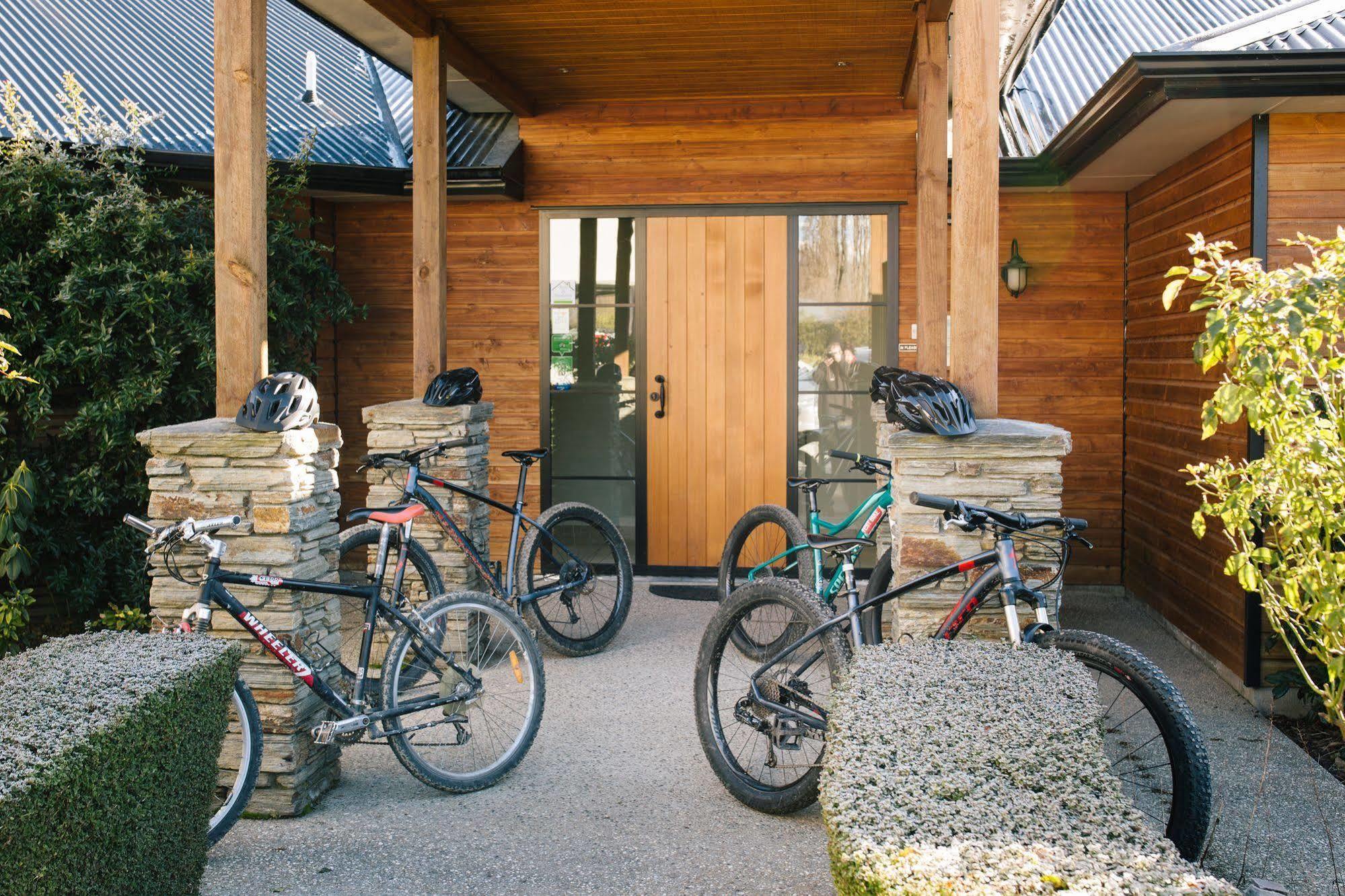 Wanaka Alpine Lodge Εξωτερικό φωτογραφία
