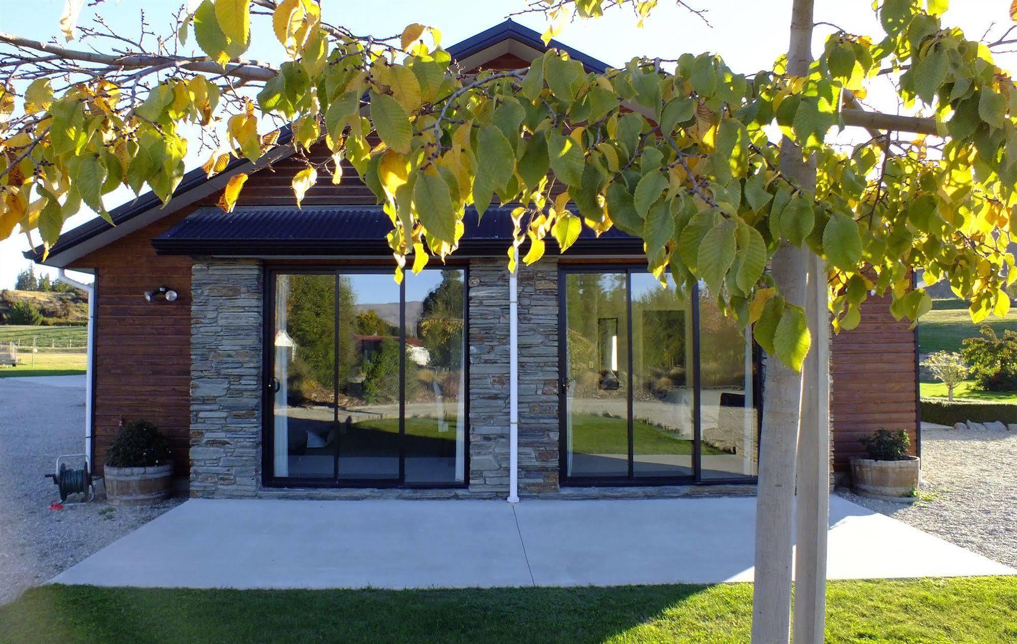 Wanaka Alpine Lodge Εξωτερικό φωτογραφία